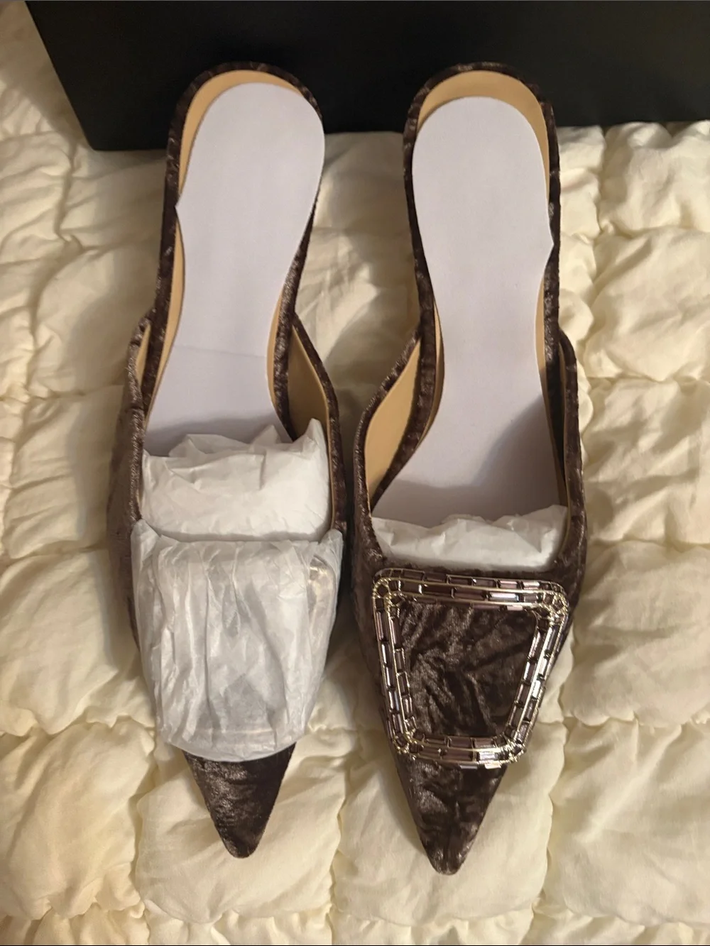Badgley Mischka brown heels